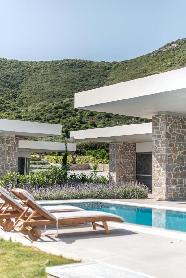 Paleros Varko Luxury Suites מראה חיצוני תמונה