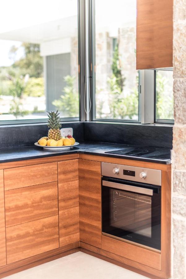 Paleros Varko Luxury Suites מראה חיצוני תמונה