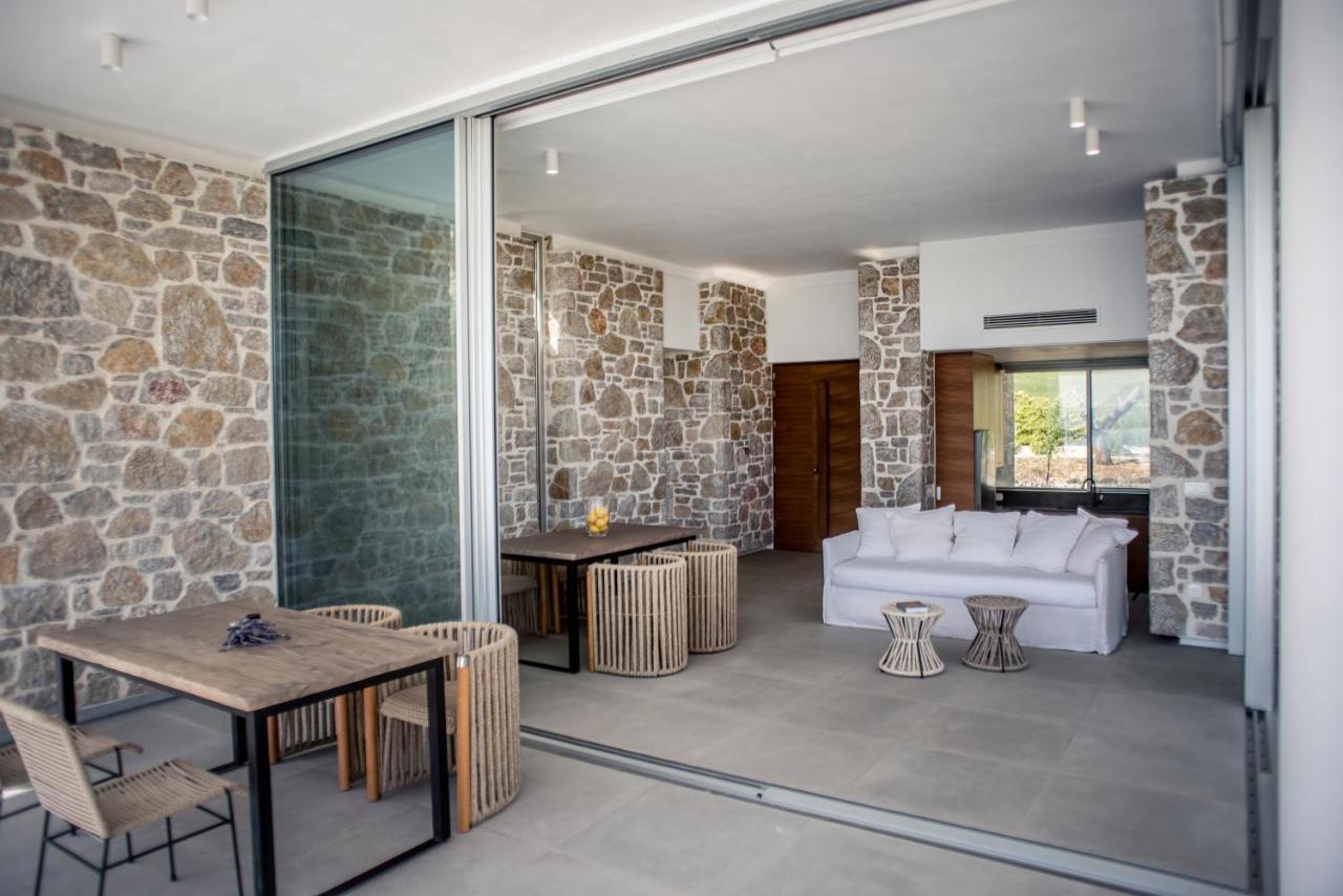 Paleros Varko Luxury Suites מראה חיצוני תמונה
